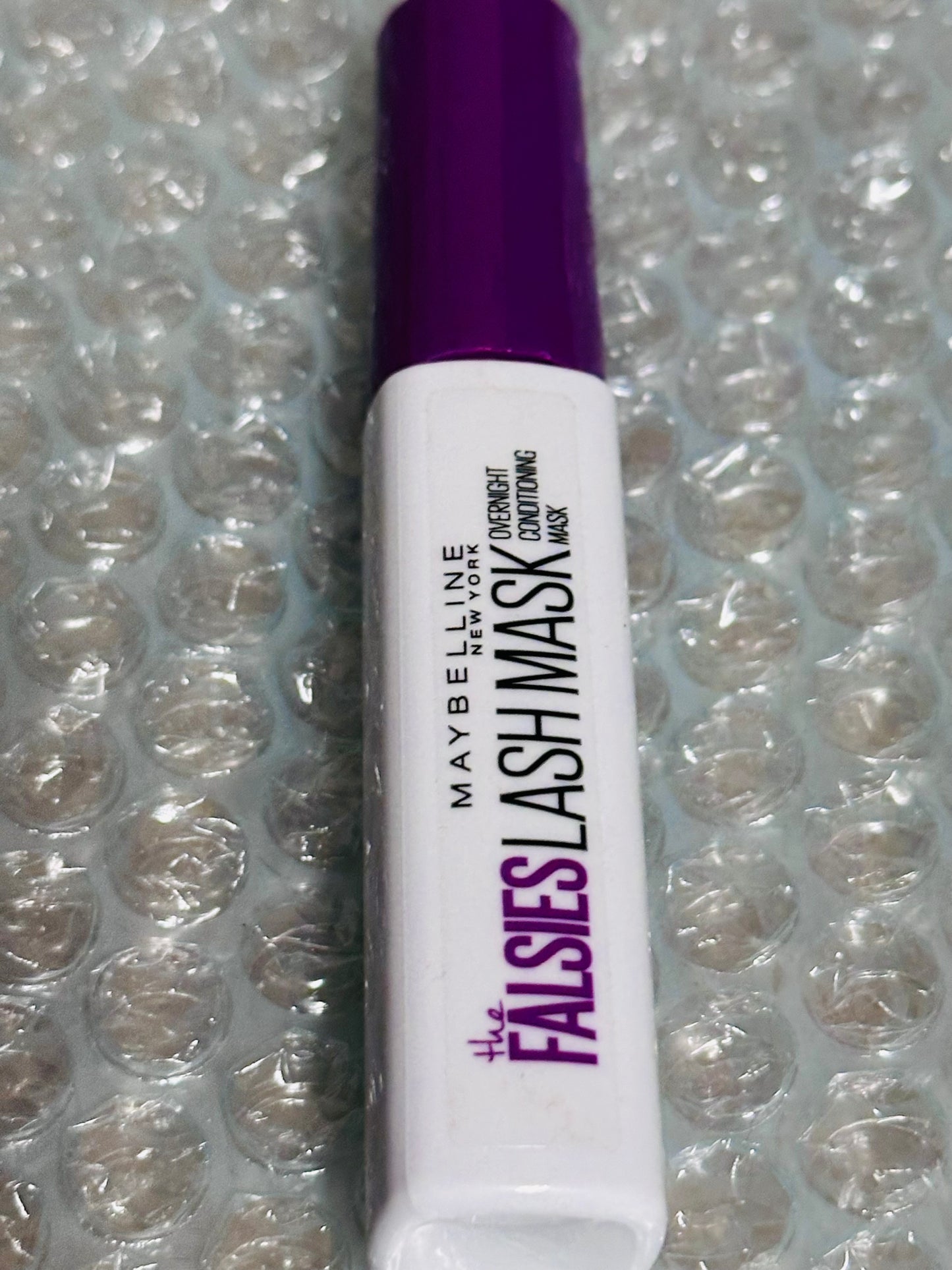 Maybelline Falsies Lash mask - Overnight Conditioning Mask