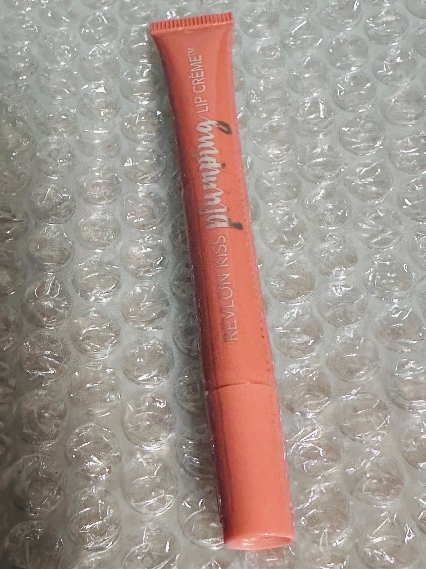 Revlon Kiss Plumping Lip Creme 500 Cashmere Creme