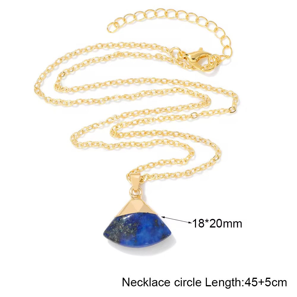 Collarbone necklace with fun  shaped stone