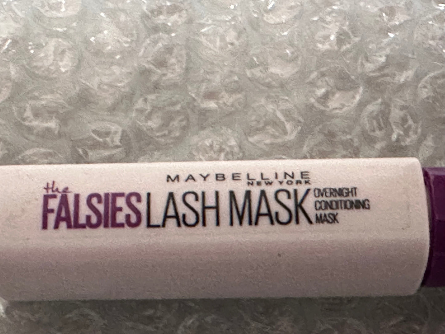Maybelline Falsies Lash mask - Overnight Conditioning Mask